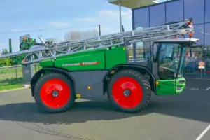 Le Rogator est maniable, son rayon de braquage est de 3,14 m.