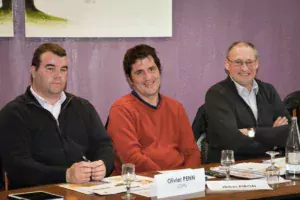 De gauche à droite : Olivier Penn, Jildaz Piron et Jean-Claude Ohran, lors de l'assemblée générale de l'Uopli, vendredi 15 mars à Josselin (56).