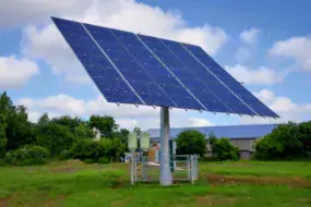 Les projets avec production d’électricité avec tracker solaire sont éligibles à l’aide de la Région.