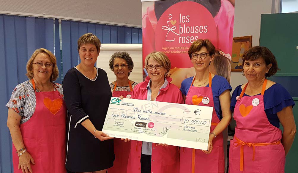  - Illustration D’aucy : Remise d’un don de 10.000 euros à l’association “Les Blouses Roses”