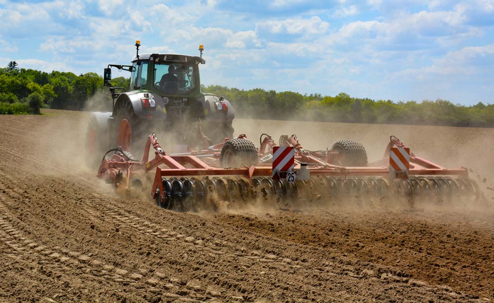  - Illustration Les déchaumeurs Horsch en démonstration