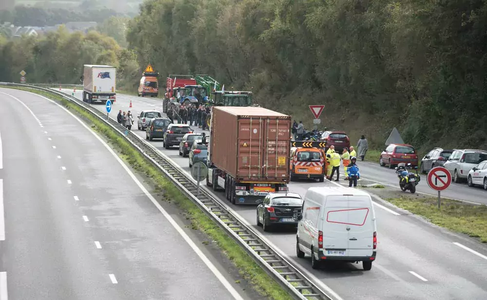 - Illustration Nouvelle mobilisation de la FNSEA et des JA le 27 novembre, mot d’ordre inchangé