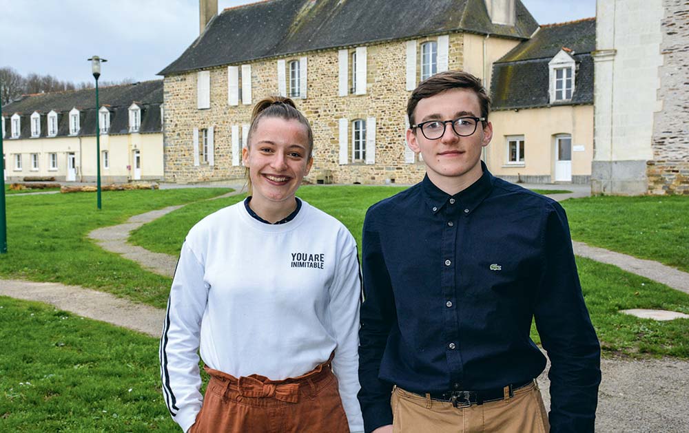  - Illustration En Bac pro sous deux statuts différents