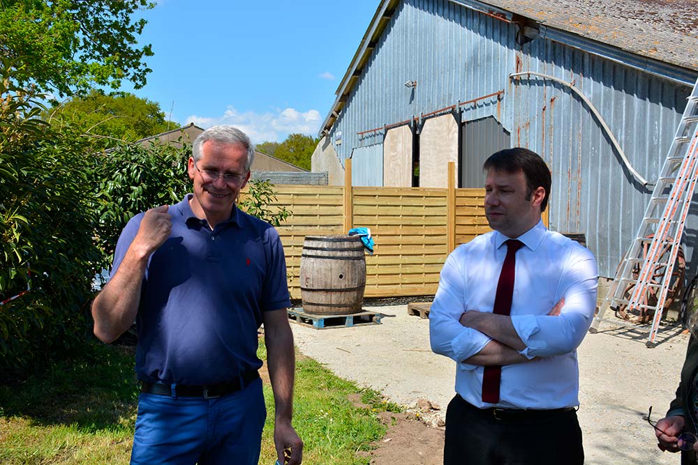 8449 - Illustration La Région soutient les producteurs de cidre