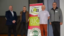 Les membres du bureau d'Initiative Bio Bretagne: Patrice Le Penhuizic ; Loïc Guines ; Jean-Louis Chevé et Denis Paturel.