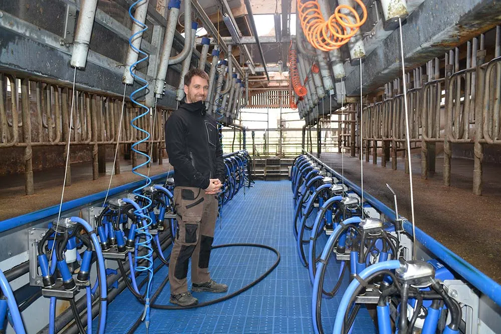 15011.hr - Illustration L’eau préservée et recyclée sur l’élevage laitier