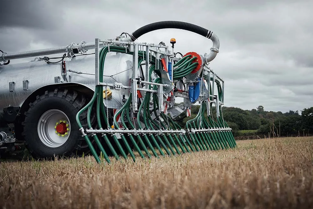 15818.hr|sans titre 1 - Illustration Épandre à quel coût ?