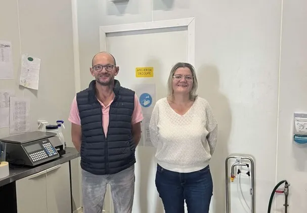 17980 hr - Illustration L’atelier de découpe – transformation déménage à Liffré