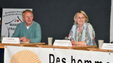 Luc Smessaert et Stéphanie Berthelot - Foustel à la tribune