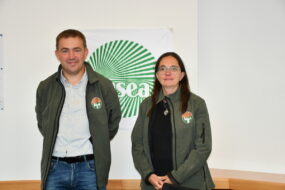 Les responsables dans les locaux de la Chambre d'agriculture