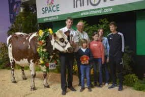 Grande championne du concours Normand au Space 2024