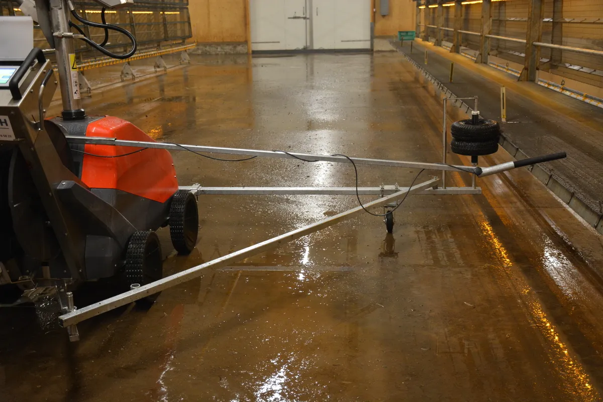 Un robot de lavage pour volière