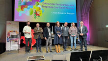 Les lauréats du huitième Trophée Les Idées Neuves sur une scène