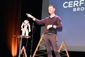Samuel Gaulay lors de sa conférence à Cesson-Sévigné