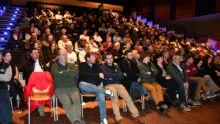 Vue sur le public lors d'un meeting de campagne FDSEA