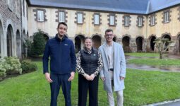 3 étudiants. De g. à dr. : Simon Canuel, Marie Le Goff et Baptiste Ysope