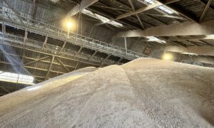 stockage de tourteau de soja à Montoir