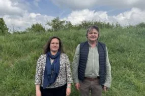 Les responsables professionnels devant de l'herbe