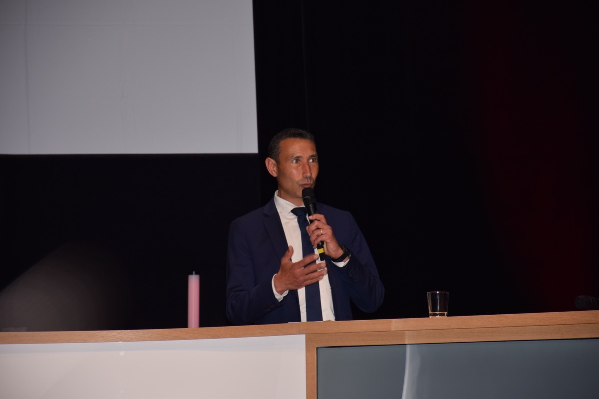Karim Ganaï, directeur commercial du Crédit Mutuel de Bretagne