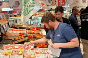 Stickage des tomates importées par des producteurs français