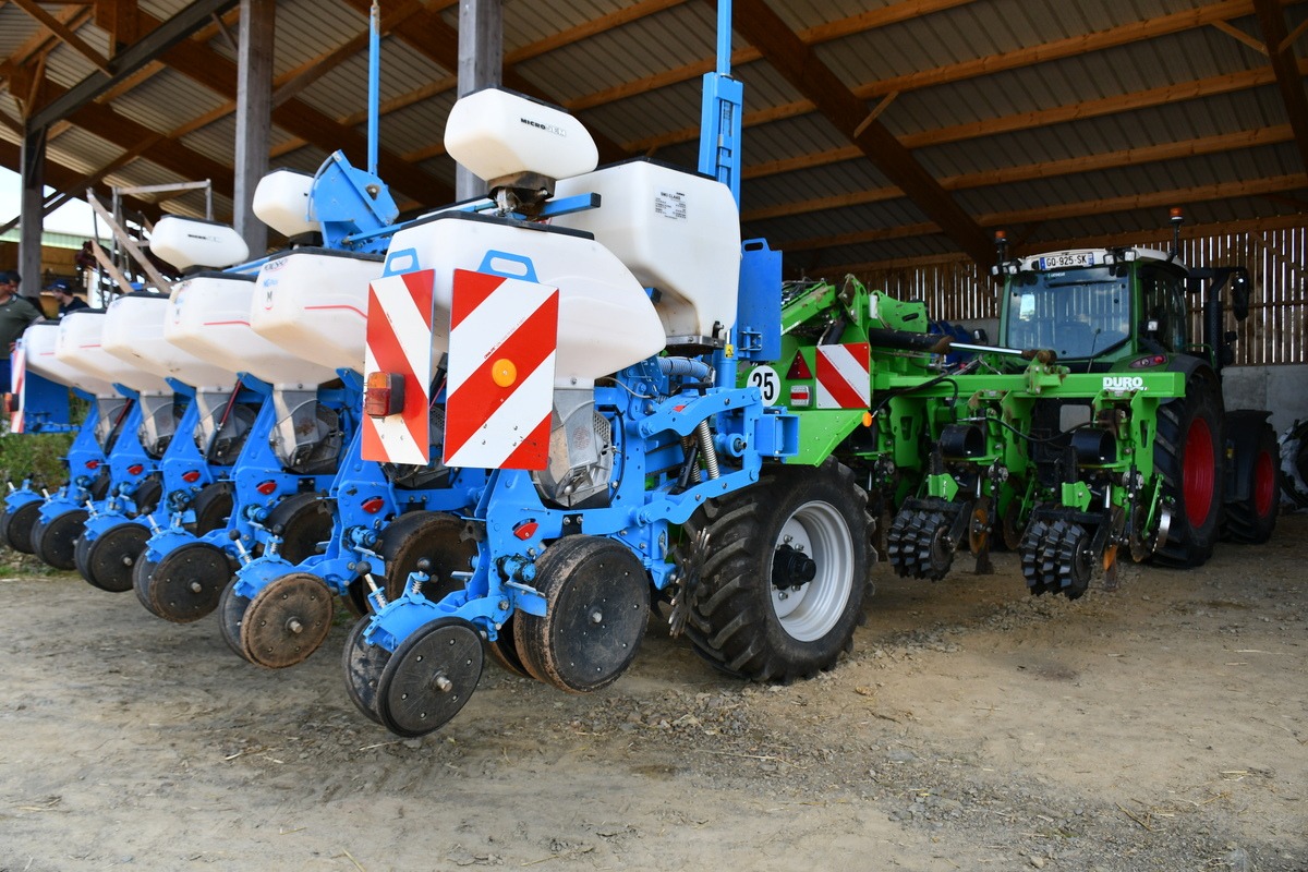 L’investissement dans l’outil de strip-till a été fait en Cuma.