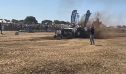 Un tracteur pulling