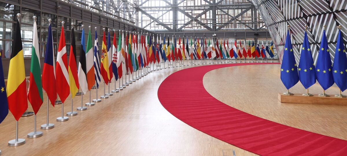 tapis rouge à l'arrivée des députés à la Commission européenne - Illustration Les ministres européens abordent la réforme de la Pac