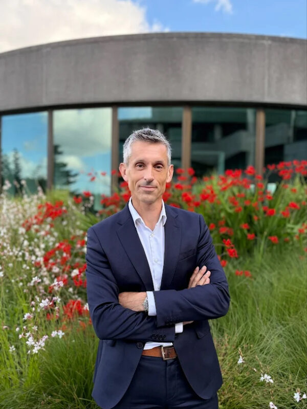 « Le Crédit Mutuel de Bretagne propose dans sa gamme deux produits permettant d'épargner de manière solidaire : Le Livret de développement durable et solidaire et le Livret solidaire », rappelle Yves Gourtay, responsable du marché des particuliers au sein de la Fédération bretonne.