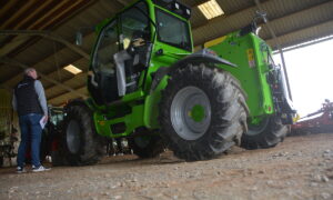 Un chariot télescopique