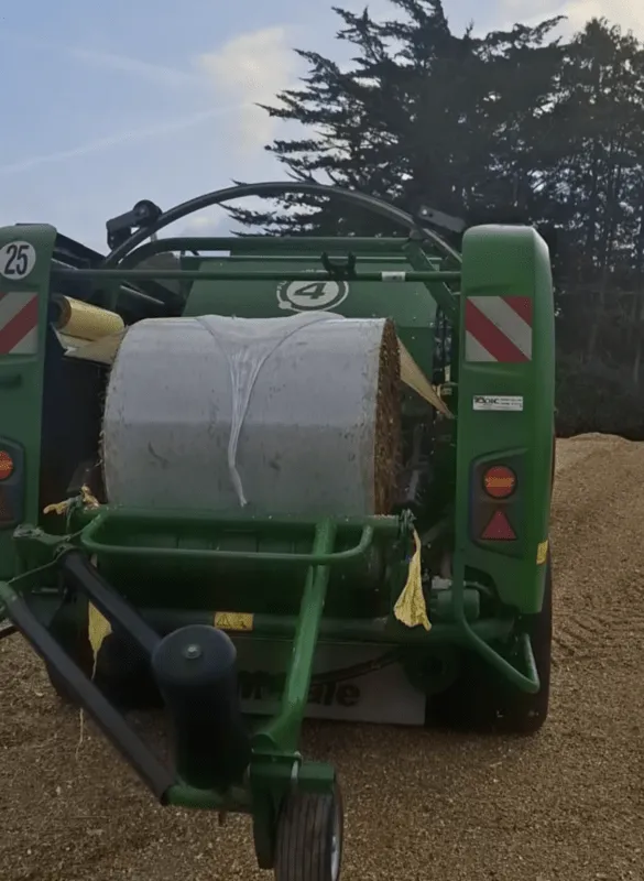 7 tours de film intérieur ont été posés pour bien maintenir la botte.