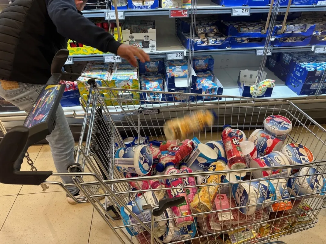 Les JA sortent des rayons les produits d'origine étrangères