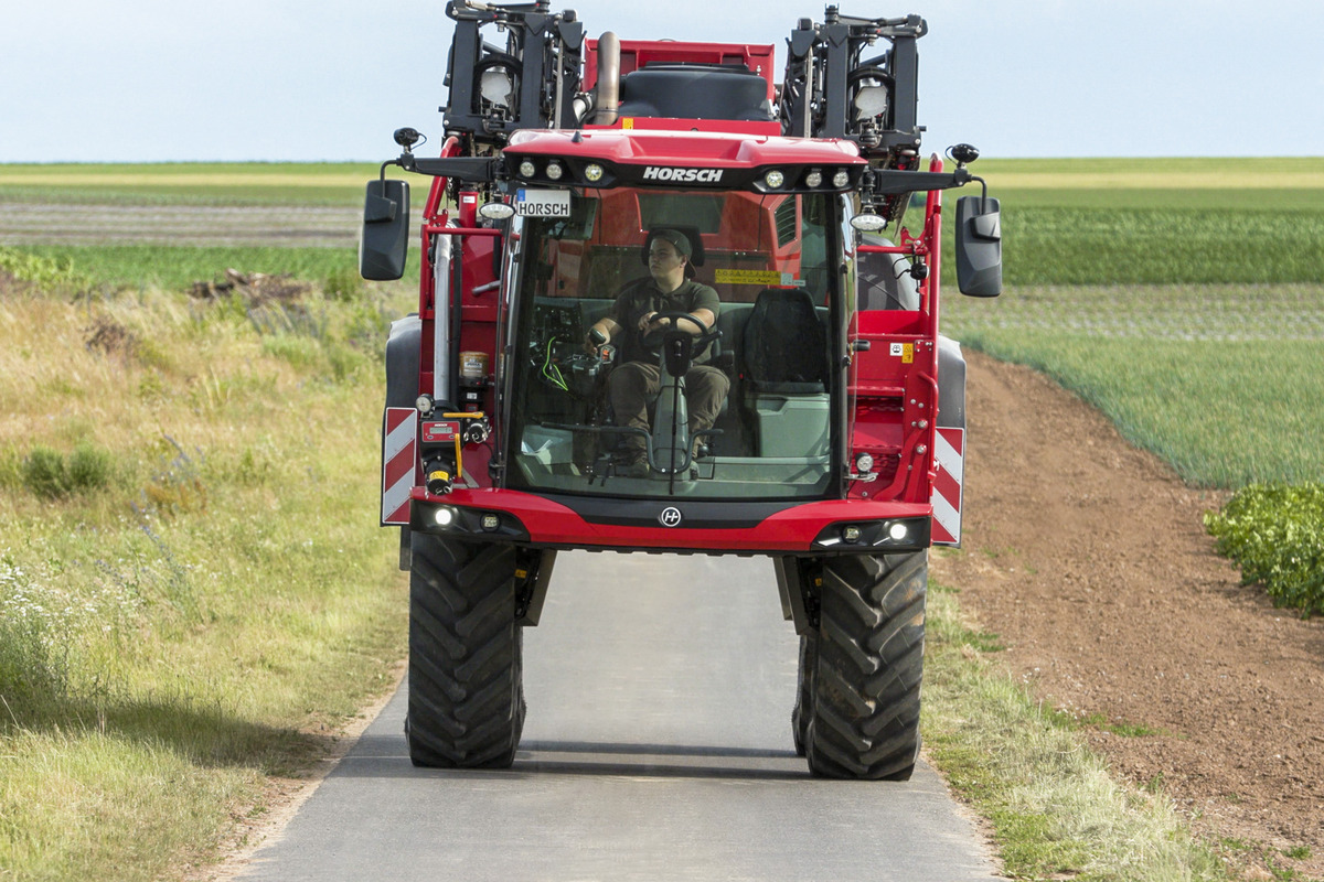 Le confort des automoteurs
à cabine apprécié sur la route.