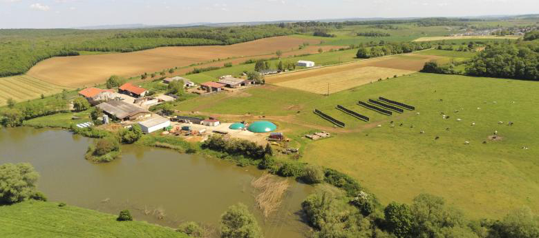 Vue aérienne ducentre R&D de la « La Bouzule » de l'Ensaia - Illustration Plus de méthane, moins d’énergie perdue