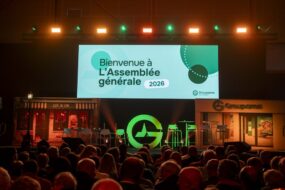 la place du village Groupama.jpg