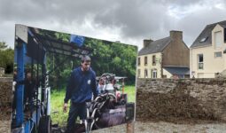 Une photo d'une exposition