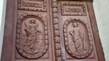 porte gravée