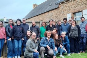Un groupe de personnes