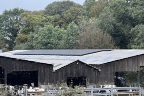 Panneaux solaire sur une étable
